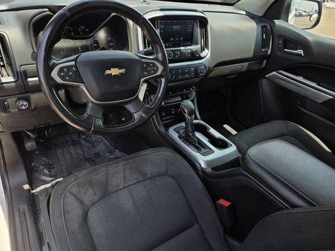 Used 2022 Chevrolet Colorado LT w/ Fleet Safety Package RWD image 8