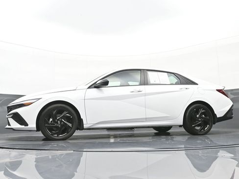 Certified 2026 Hyundai Elantra Sport image 47