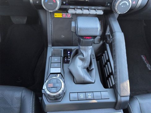 Used 2025 Toyota 4Runner TRD Off-Road Premium image 24