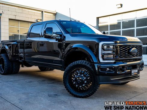 Used 2026 Ford F450 Platinum w/ Platinum Plus Package image 1