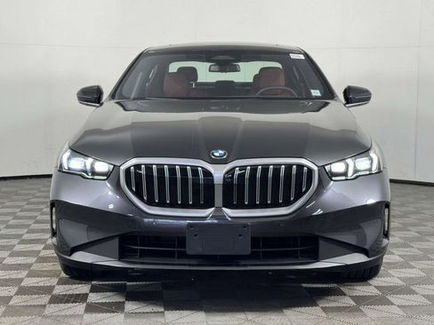 Used 2026 BMW 530i xDrive w/ Premium Package AWD/4WD image 6
