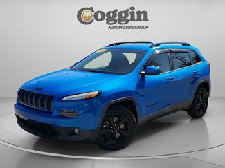 Used 2018 Jeep Cherokee Latitude w/ Altitude Package 360° Tour