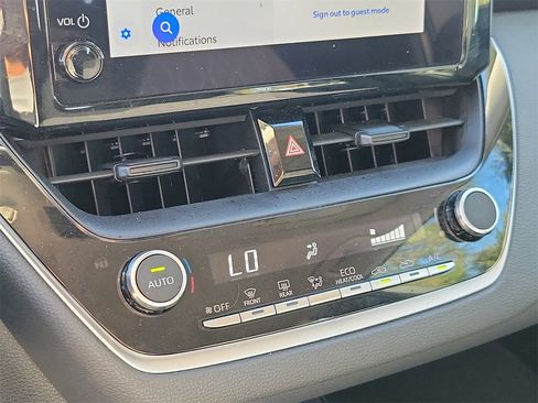 Used 2024 Toyota Corolla LE image 26