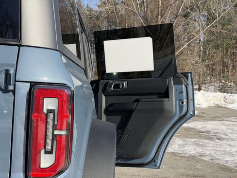 New 2025 Ford Bronco Outer Banks w/ Sasquatch Package image 28