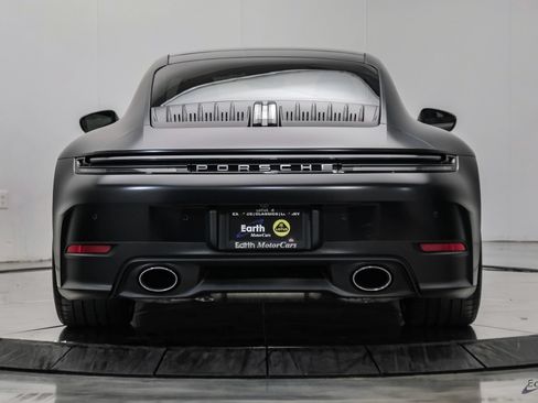 Used 2025 Porsche 911 Carrera S RWD image 11