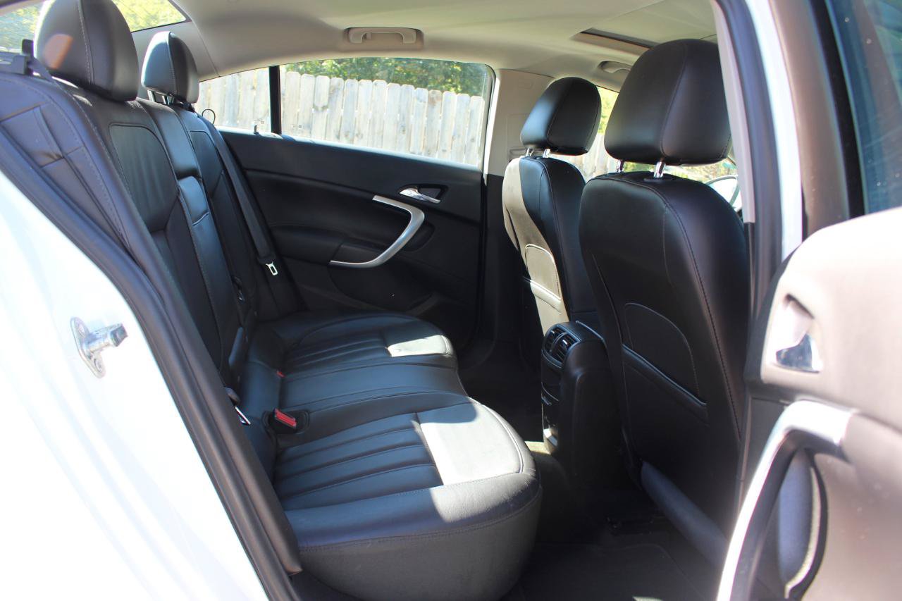 Used 2013 Buick Regal Premium FWD image 36