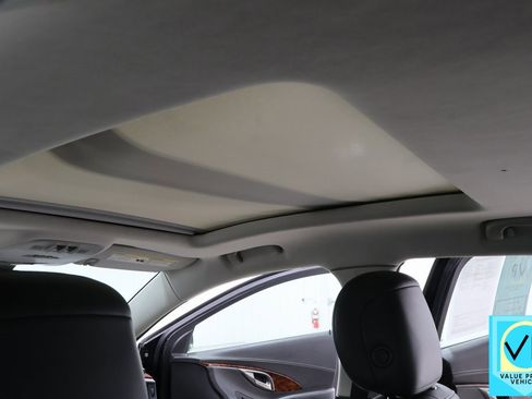 Used 2013 Buick LaCrosse Leather image 9