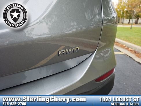 Used 2023 Chevrolet Equinox LS image 29