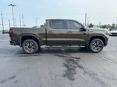Used 2024 GMC Sierra 1500 AT4 AWD/4WD image 8