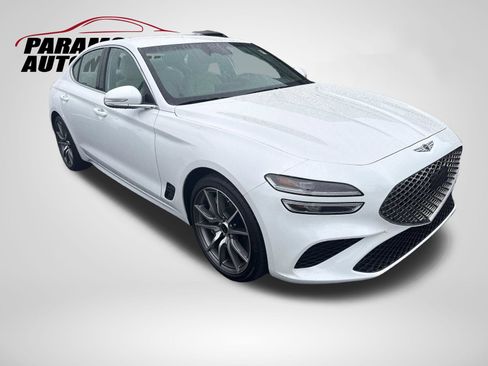 Used 2025 Genesis G70 2.5T RWD image 6