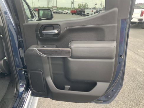 Used 2021 Chevrolet Silverado 1500 LTZ w/ LTZ Premium Package AWD/4WD image 61