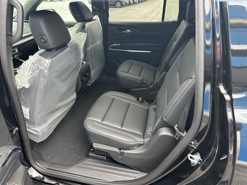 New 2026 Chevrolet Traverse LT w/ Driver Confidence Package AWD/4WD image 6