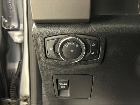 Used 2021 Ford Expedition XLT RWD image 14