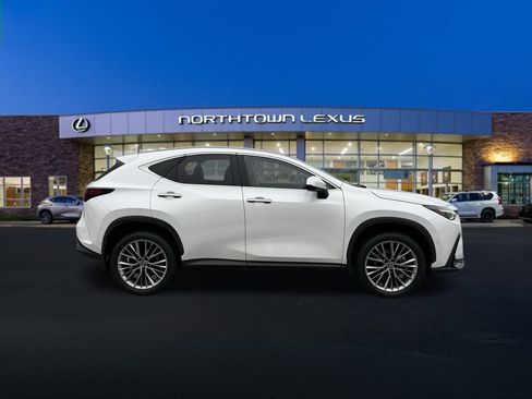 Used 2022 Lexus NX 350h AWD w/ Vision Package image 24
