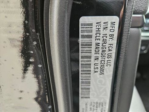 New 2026 Jeep Grand Cherokee Laredo image 16