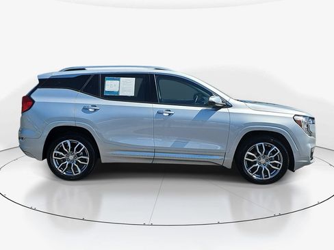Used 2022 GMC Terrain Denali AWD/4WD image 5