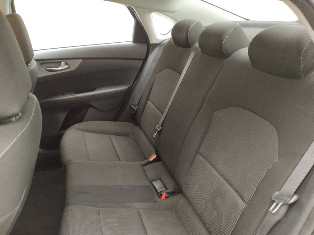 Used 2021 Kia Forte LXS FWD image 18