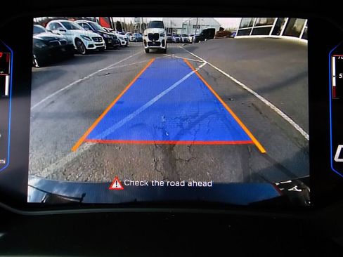 Used 2020 Lamborghini Huracan EVO image 18