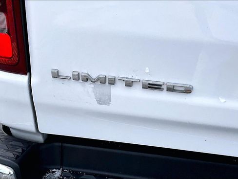 Used 2022 RAM 1500 Limited image 8