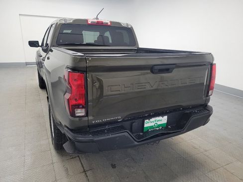 Used 2023 Chevrolet Colorado W/T image 6