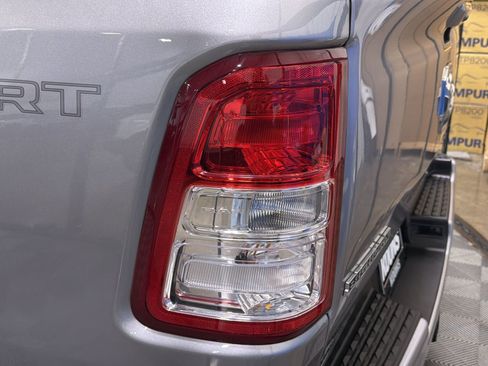 Used 2022 RAM 1500 Big Horn AWD/4WD image 18