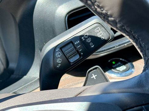 Used 2020 Ford Explorer Platinum w/ Premium Technology Package AWD/4WD image 30