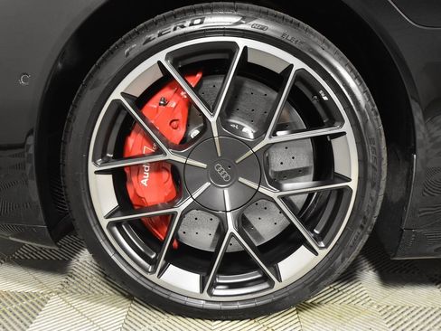 New 2025 Audi RS e-tron GT performance image 16