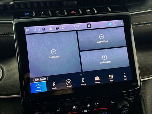 Used 2024 Jeep Grand Cherokee Limited 4xe image 19