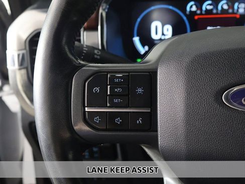 Used 2023 Ford F150 Lariat AWD/4WD image 5