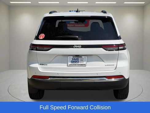 Certified 2024 Jeep Grand Cherokee Laredo w/ MOPAR Finishing Package RWD image 9