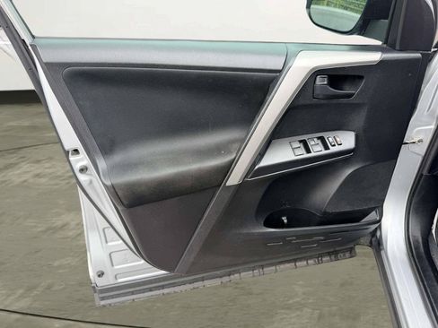 Used 2017 Toyota RAV4 LE w/ Carpet Mat Package FWD image 13