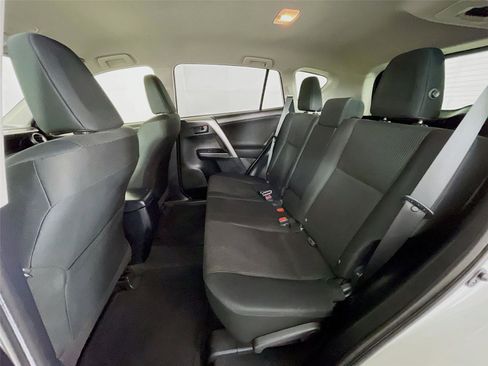 Used 2016 Toyota RAV4 LE AWD/4WD image 25