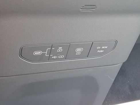 New 2026 Kia EV9 Wind AWD/4WD image 17