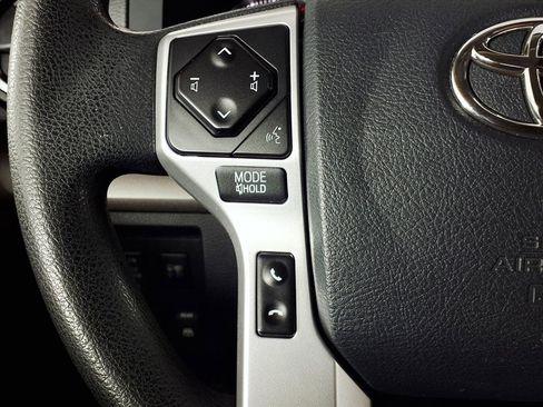 Used 2018 Toyota Tundra SR5 image 18