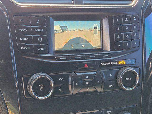 Used 2018 Ford Explorer XLT FWD image 21