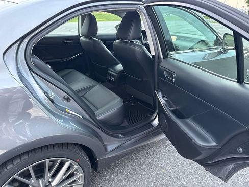 Used 2014 Lexus IS 250 AWD image 12