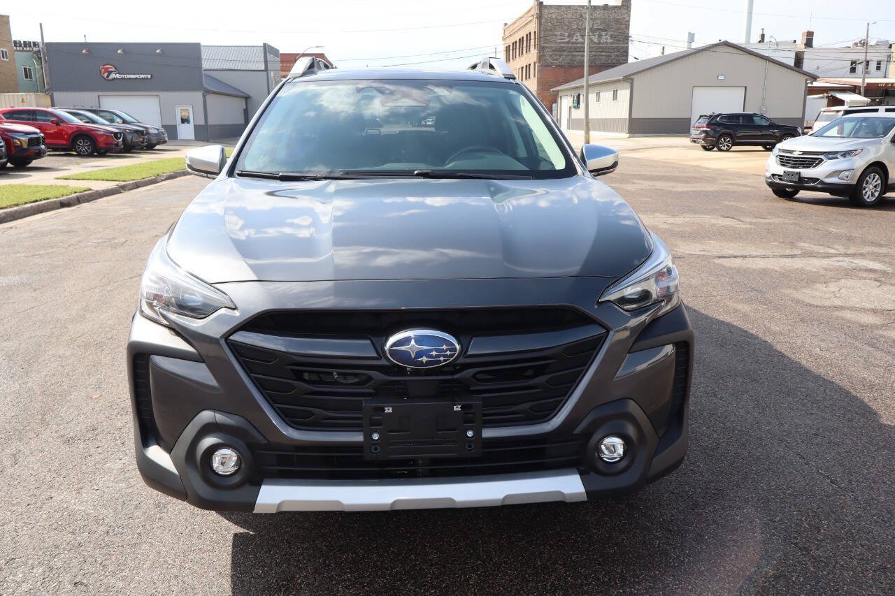 Used 2023 Subaru Outback Touring XT AWD/4WD image 10