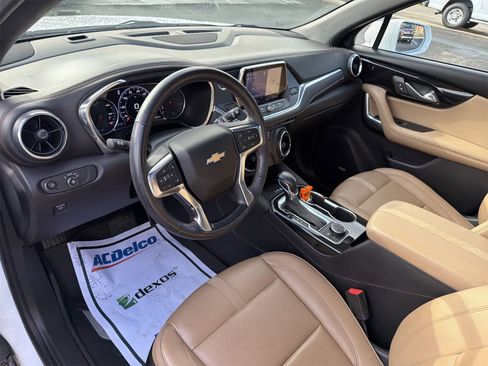 Used 2019 Chevrolet Blazer Premier w/ Sun and Wheels Package image 10