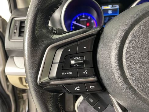 Used 2018 Subaru Outback 2.5i Premium image 10