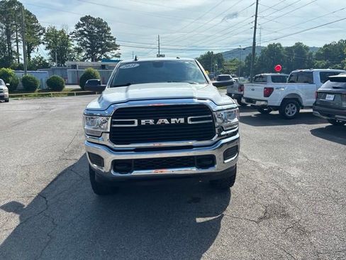 Used 2021 RAM 2500 Big Horn AWD/4WD image 3