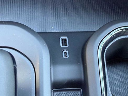 New 2026 GMC Sierra 2500 AT4 image 9