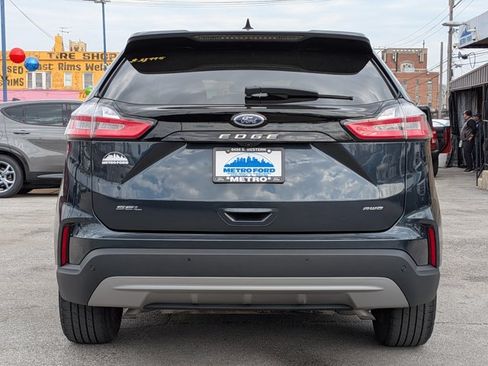 Certified 2023 Ford Edge SEL w/ Convenience Package AWD/4WD image 5
