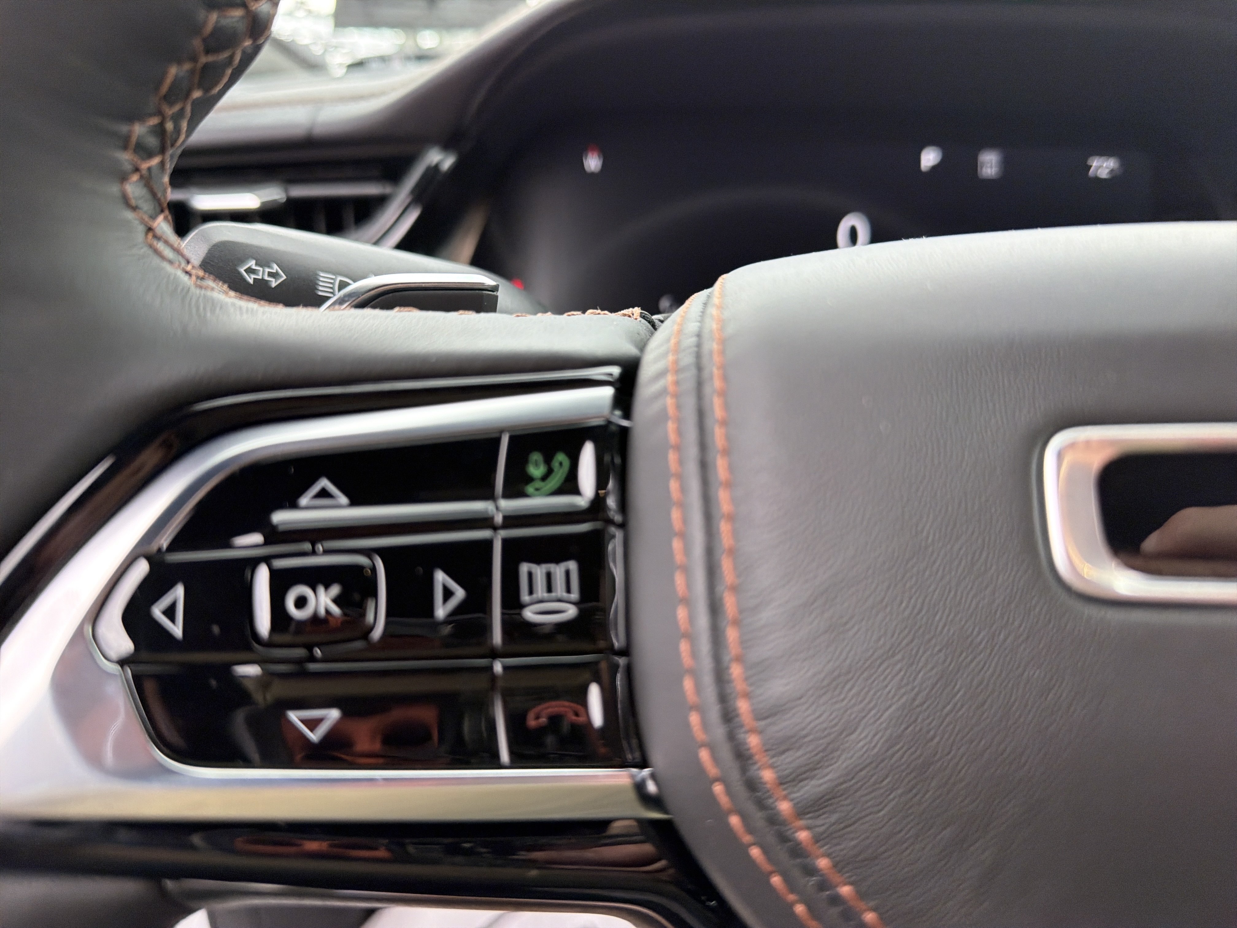 New 2027 Jeep Grand Cherokee Summit AWD/4WD image 21