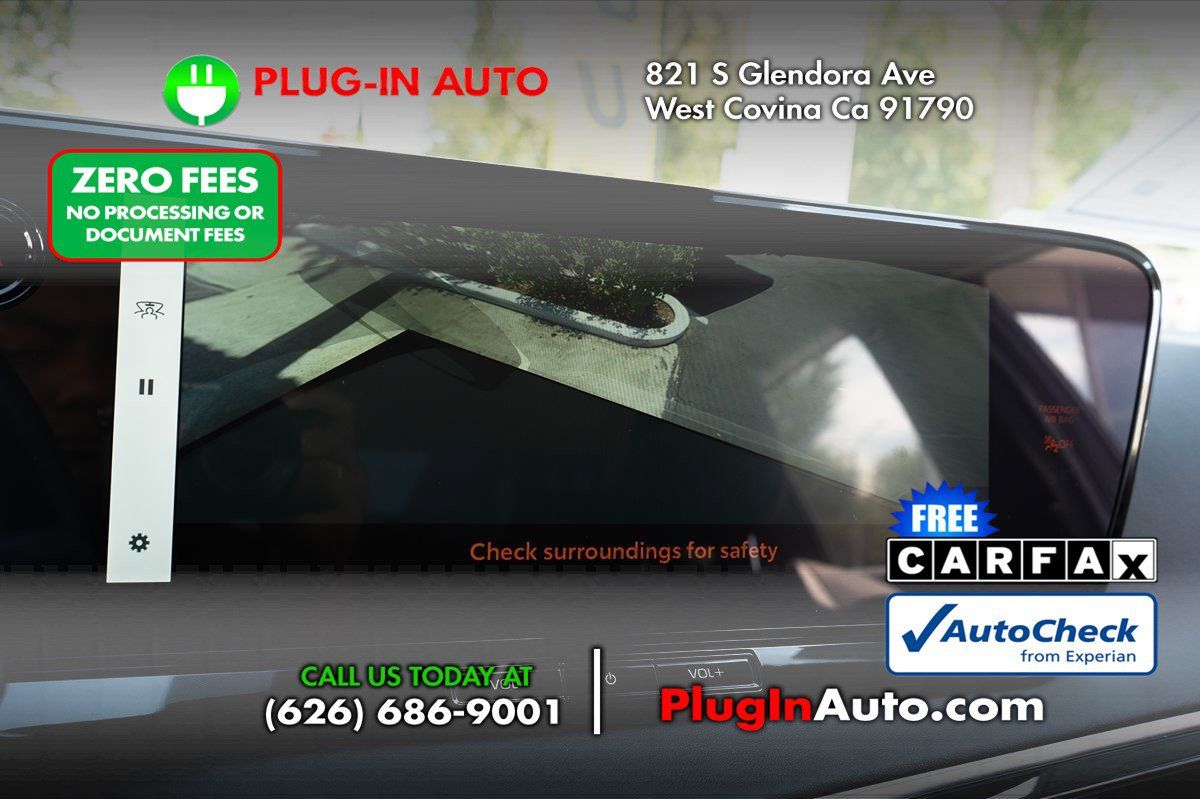 Used 2025 Toyota Mirai XLE RWD image 33