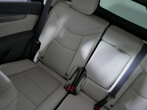 Used 2023 Cadillac XT5 Premium Luxury w/ Technology Package image 11