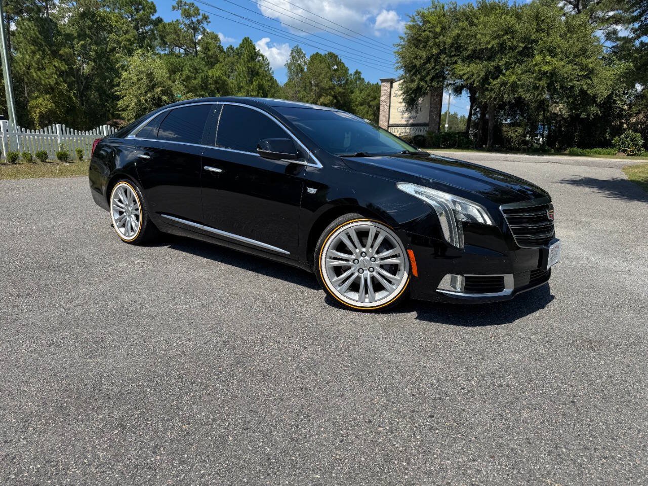 Used 2019 Cadillac XTS Luxury FWD image 8