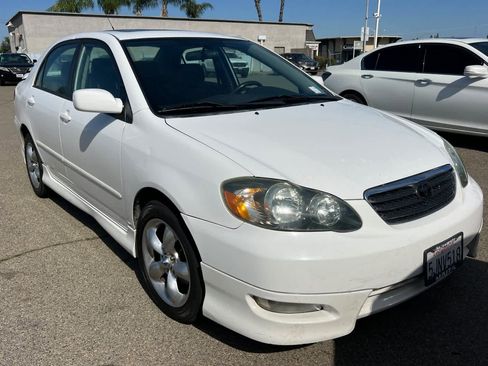 Used 2005 Toyota Corolla S FWD image 3