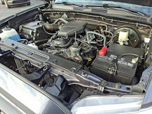 Used 2023 Toyota Tacoma SR5 image 31