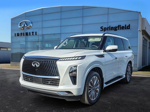 New 2026 INFINITI QX80 Luxe image 3