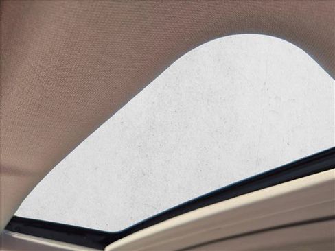 Used 2020 Honda CR-V Touring image 16